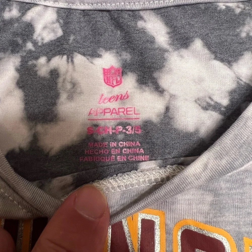 NWT Washington Football Team Crop Top Juniors Size S/CH/P 3-5 (P3) - Picture 2 of 6
